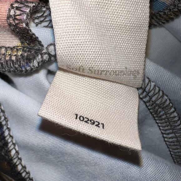 Soft Surroundings Moroccan Print Metallic Gold Accent Ponte Pants NEW Size XS - Picture 6 of 8